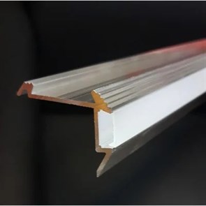 Алюминиевый профиль для ступеней с резиновой вставкой и экраном SS-2 LED - SAFETYSTEP